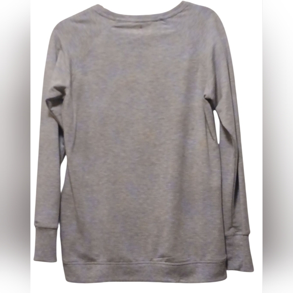 Danskin - NWOT, Ladies Gray Sweatshirt, Long Sleeves, Over Lapping Slits On Both - Picture 10 of 10